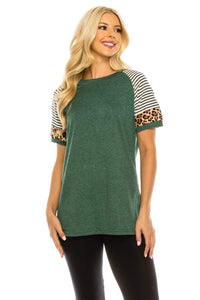 Haute Edition Women's Crew Neck Color Block Leopard Top. Plue Sizes Available DAILYHAUTE